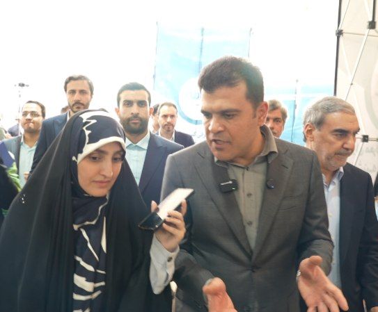 افشین: اکوسیستم هوش مصنوعی با تأسیس پردیس‌های نوآوری توسعه می‌یابد